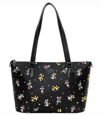 COACH x DISNEY GALLERY TOTE - CHRISTMAS HOLIDAY PRINT - CM189 NWT - SHIPS ASAP!