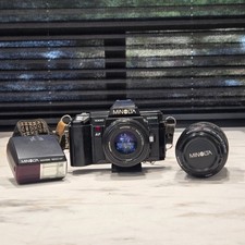 Minolta Maxxum 7000 35mm SLR Film Camera with 50mm Lens 100 200mm Zoom Lens