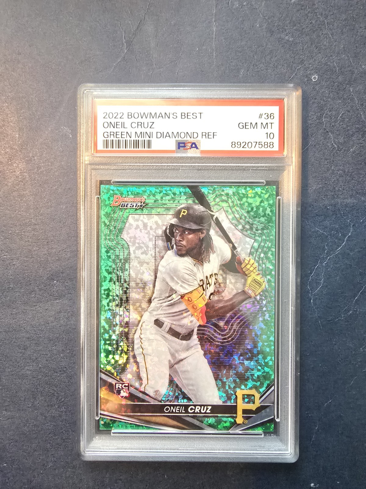 2022 Bowman's Best - Oneil Cruz #36 Green Mini-Diamond Refractor /99 (RC) PSA 10