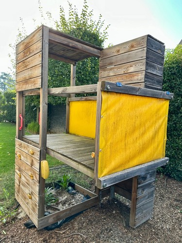 Wickey Smart Cube Kletterturm mit Schaukel und Sandkasten (Farbe Gelb) - Bild 3 von 6