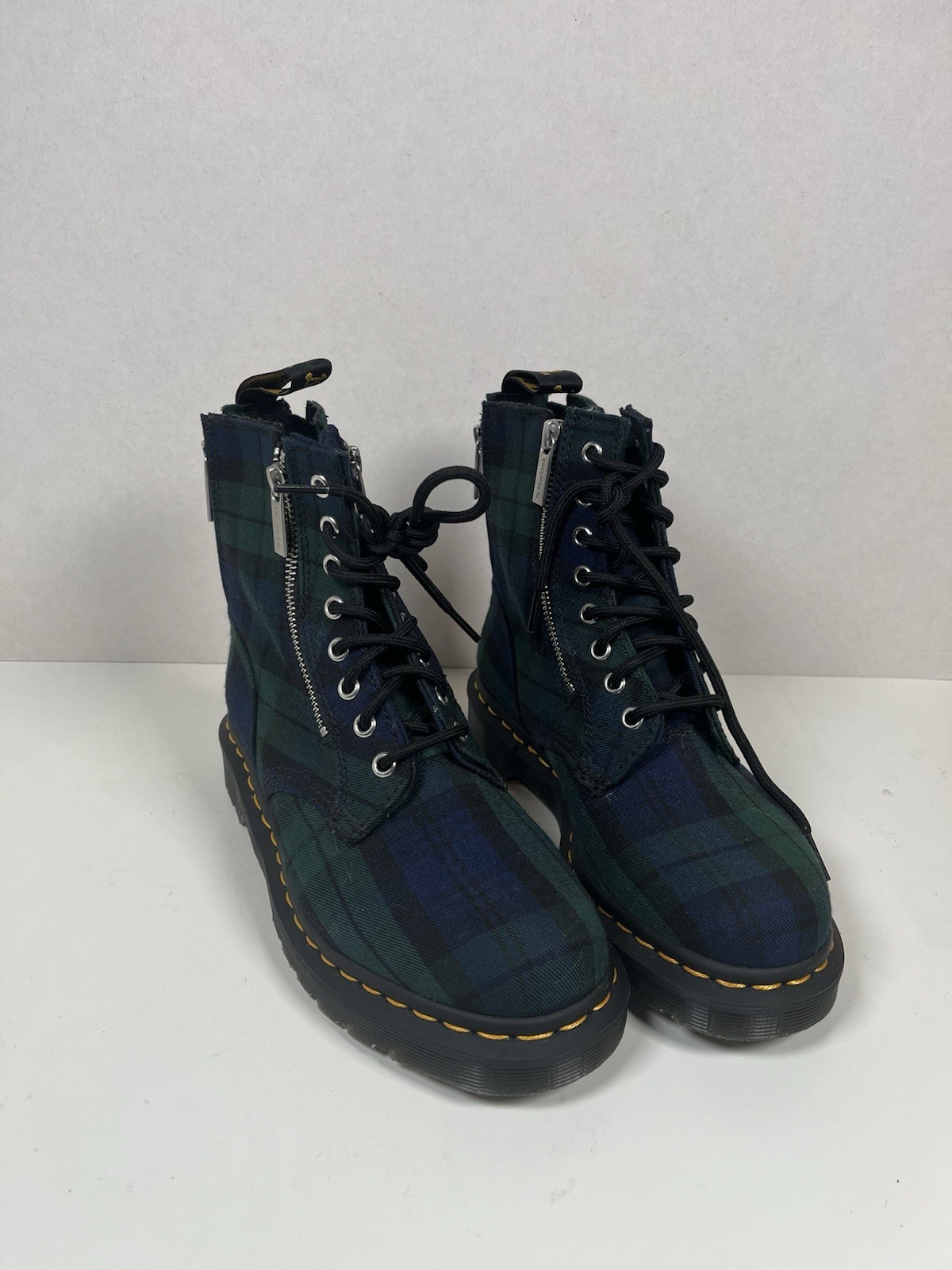 Doc Marten Green and Blue Plaid Boots Women’s Size 8 EU 39 1460 Zip thumbnail 10
