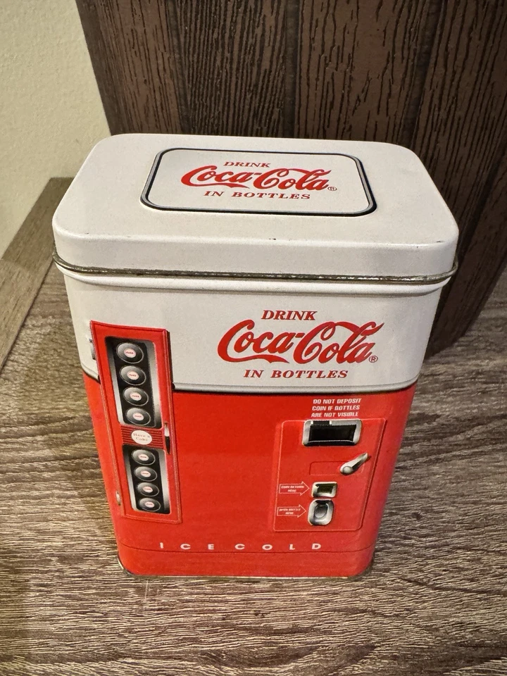 COCA-COLA Vintage Bottle Vending Machine 1997 Collectible Tin Box - Image 3 of 4