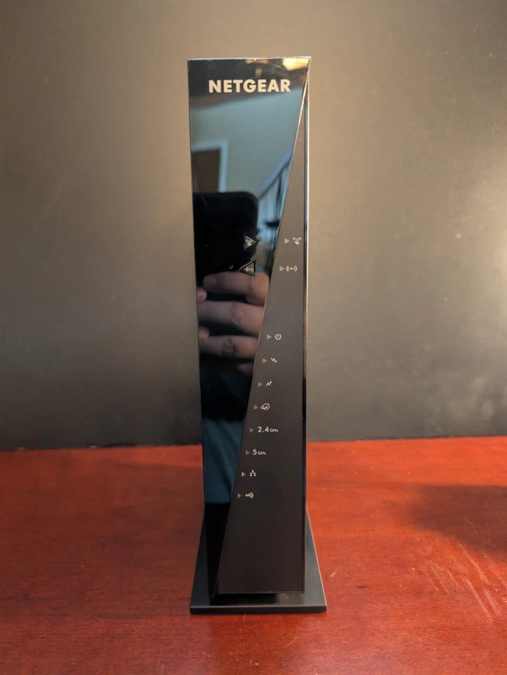 Roteador Modem a Cabo NETGEAR C6300 AC1750 Dual-Band Wi-Fi 5 DOCSIS 3.0 - Imagem 3 de 4