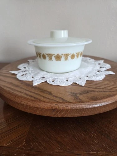 Pyrex Corning BUTTERFLY GOLD Butter Dish With Lid MILK GLASS
