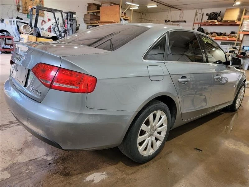 Puerta de llenado de combustible A4 AUDI 2010 558033 Foto 4 de 4