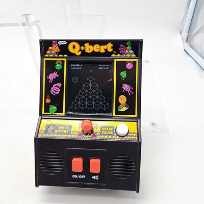 QBert Q*Bert Mini arcade Cabinet Color LCD by Basic Fun 2016 #09543 Shipped