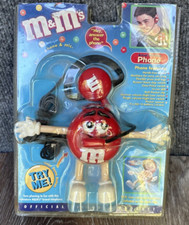 Radio shack M M Red Mini AM/FM Mini Radio