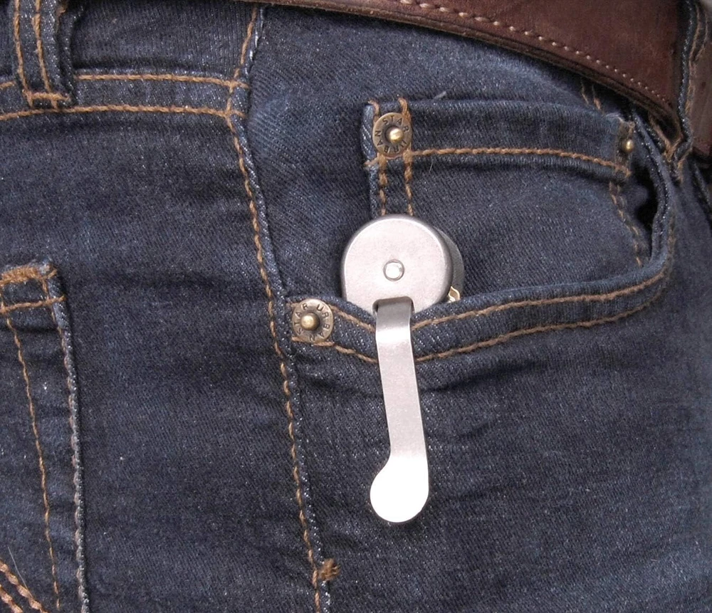 Compact 28-Key Multi-Tool Keychain Organizer with Pocket Clip - Stylish & Functional