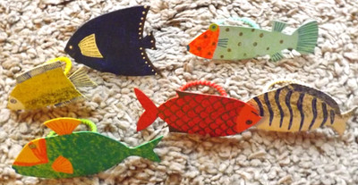 Crate and Barrel Metall Serviettenringe tropische Fische bunt