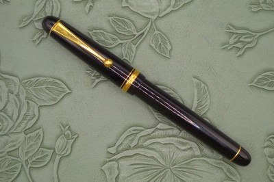 (a1001) Pilot Custom 74 Füllfederhalter 14K 585 Gold FM (fein/mittel) Feder