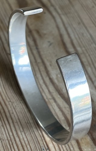 Artisan Lovely Minimalist Design Hand Made Silver 925 Hallmarked Cuff Bracelet - Picture 6 of 15