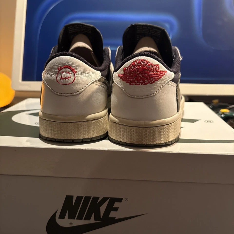 Nike Air Jordan 1 Low Travis Scott, Foto 3 von 5