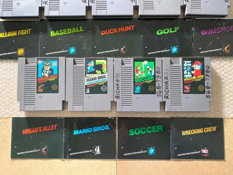 LOT OF 9 5-Screw Black Box NES Games (Balloon Soccer Mario) - CARTS + MANUALS - Image 4 of 4