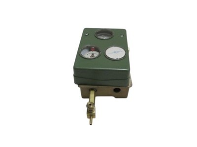 JOHNSON CONTROLS TWO POSITION RECEIVER CONTROLLER T-5312 (GREEN) UNMP