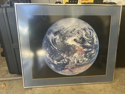 NASA Apollo 8 Earthrise Vertical View Earth Image Wall Decor In A Frame