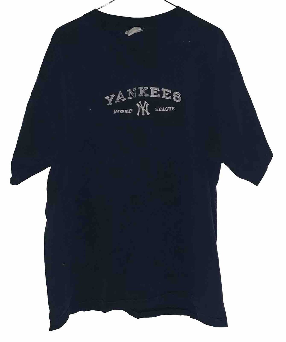 Lee Sports YankeesTシャツウェア MLB 90's Vintage New York Yankees Embroidered 90's T-Shirt Size Large