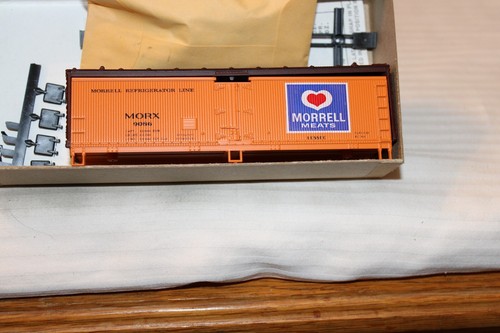 HO Scale Athearn, 40' Box Car, Morrell Meats, orange, #9086 - 5207 - Bild 2 von 3
