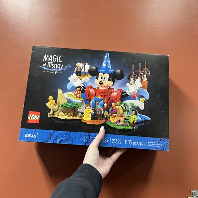 SEALED Lego Ideas Magic Of Disney Set 21352 (E5-A2)