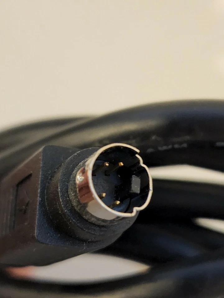 E119932 AWM 2919 80c 30V LOW VOLTAGE COMPUTER CABLE COPARTNER Black - Image 4 of 4