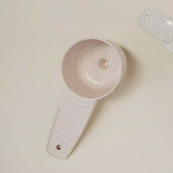 Tupperware Baking Set Sifter, Speckled Rolling Pin, Measuring Cups