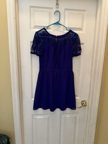 Kimchi Blue Size 8 Emma Crepe Blue Lace Mini Dress