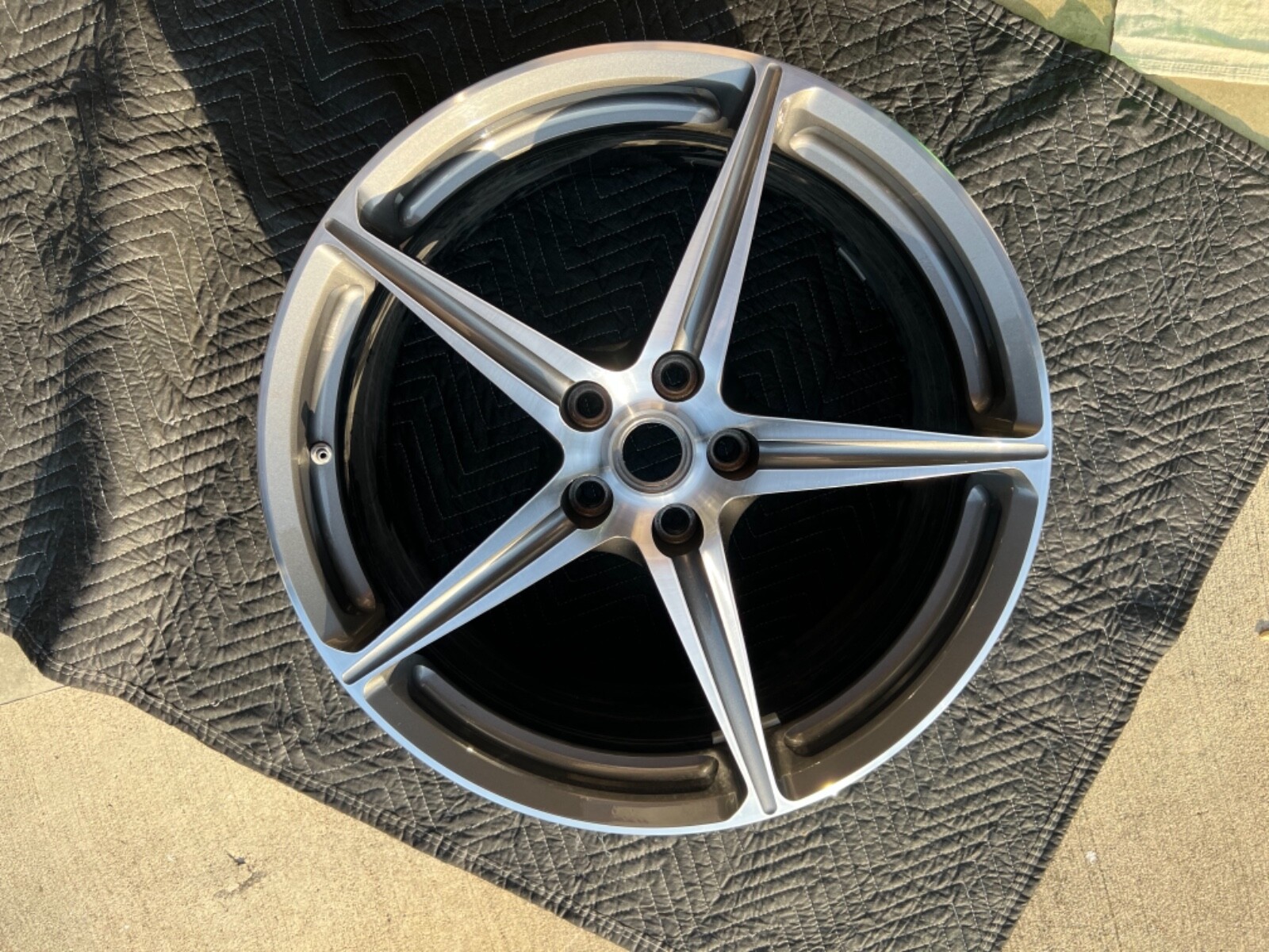 forged diamond cut ferrari 458 Italia spider wheel 255226 262950 268642 20” rear