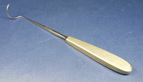 Vintage 1940s Military Medical Ligation Needle - B.M. CHIRON - Picture 3 of 9