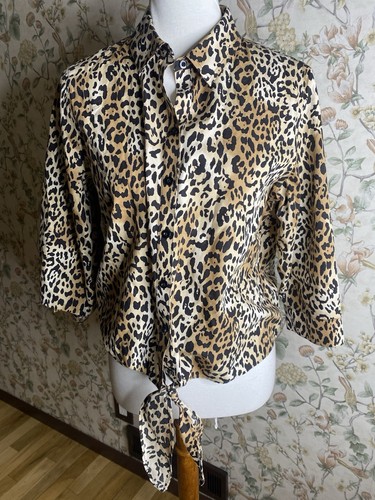 Chicos Größe 1 Small 8 Top Leopard Gepard Tiermotiv Taille zum Binden Knopfleiste - Bild 2 von 9