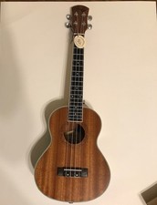 Lohanu LU-SZ-T Tenor Ukulele Bundle with Bag Tuner Strap and Aquila Strings Kit