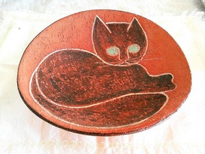 Swedish Margot Kempe (1898-1981) modernist pottery bowl stylized cat motif, 1953