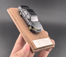 FW 1:64 Black LS400 XF10 UCF10 Sedan Sports Model Diecast Metal Car