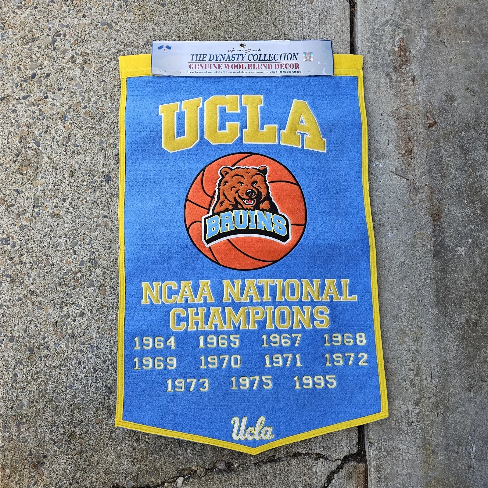 UCLA Bruins Banner - Thumbnail 2