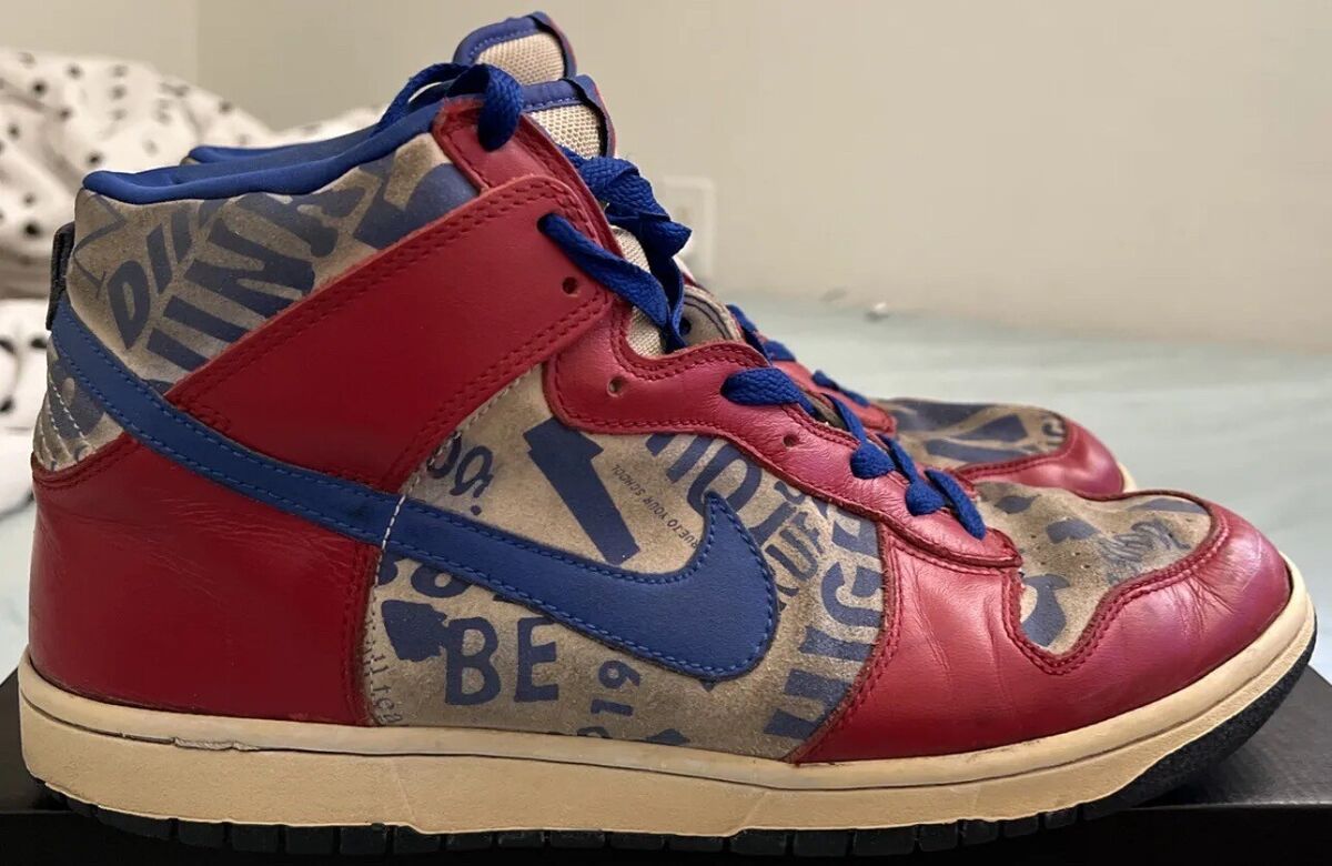 NIKE DUNK HIGH LTD NIKE DUNK HIGH LTD