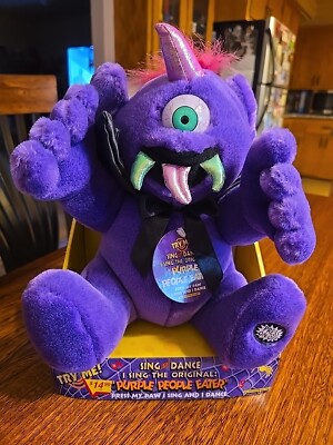 Vintage Purple People Eater One Horned Monster Plush Sings Vibrates WORKS 