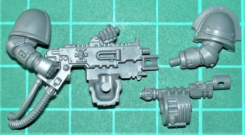 Leviathan: Space Marines Sternguard Veterans Bits/Parts - Weapon (Multilisting) - Picture 6 of 6