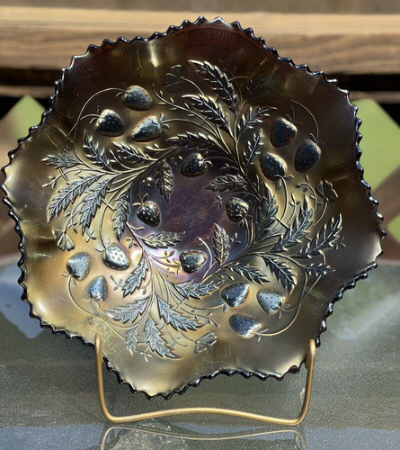 Northwood Amethyst Carnival Glass Strawberry Ruffled Bowl with Basketweave Outer - Picture 7 of 13