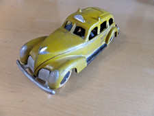 Cast Iron Yellow Taxi Cab w/ Driver   Vintage  Style Repro   8 in.