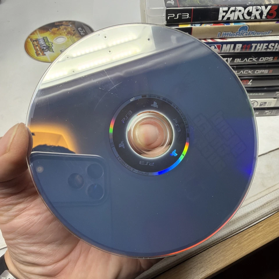 PlayStation 3 Game Lot (11) – COD, GTA V, Far Cry 3, Metal Gear Solid 4, LBP  - Image 3 of 4