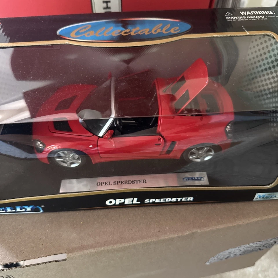 Welly Opel Speedster 1:18 rojo fundido a presión Foto 3 de 3
