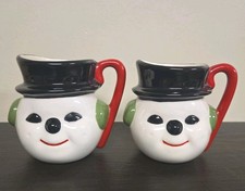 Vintage Handmade Ceramic 2 pc mug set hobbies...
