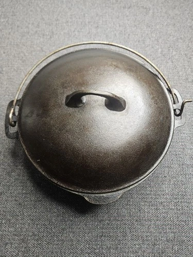 Wagner Ware 5Qt Dutch Oven Cast Iron Pot W/ Lid Wire Handle Vintage Made In USA