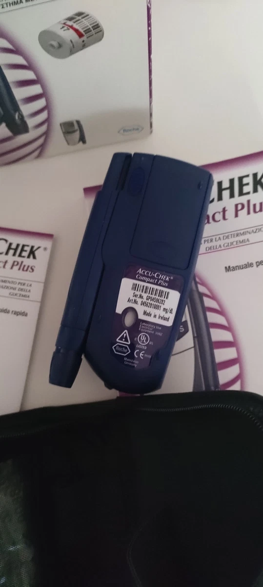 Accu-Chek Compact Plus Roche - Kit medidor de azúcar en la sangre con estuche y caja
