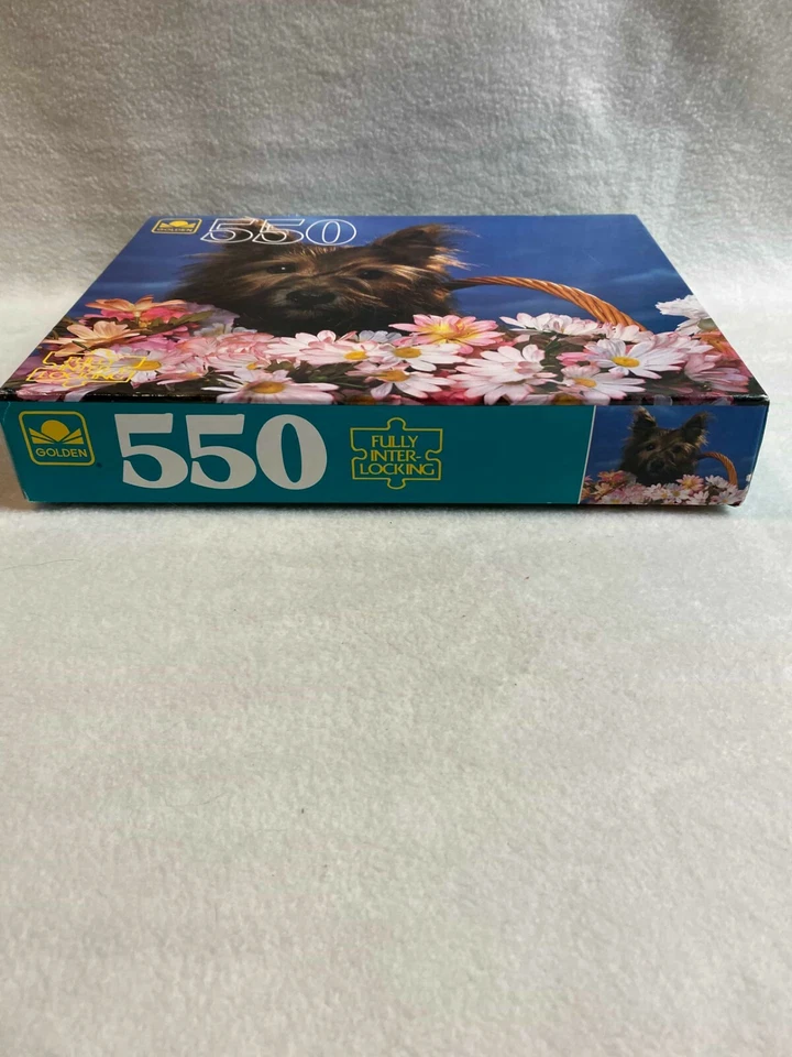 Rompecabezas dorado - 550 piezas - Yorkshire Terrier perro en cesta de flores Foto 3 de 4