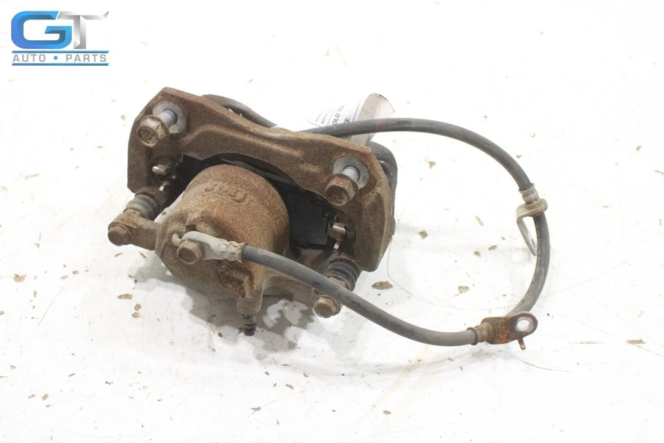 2013 - 2018 TOYOTA RAV4 FRONT LEFT DRIVER SIDE BRAKE CALIPER OEM - Image 4 of 4