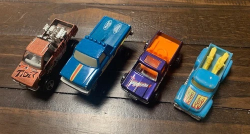 HOT WHEELS MATTEL Lot of 4 Vintage 70s, 80s and 90s Trucks