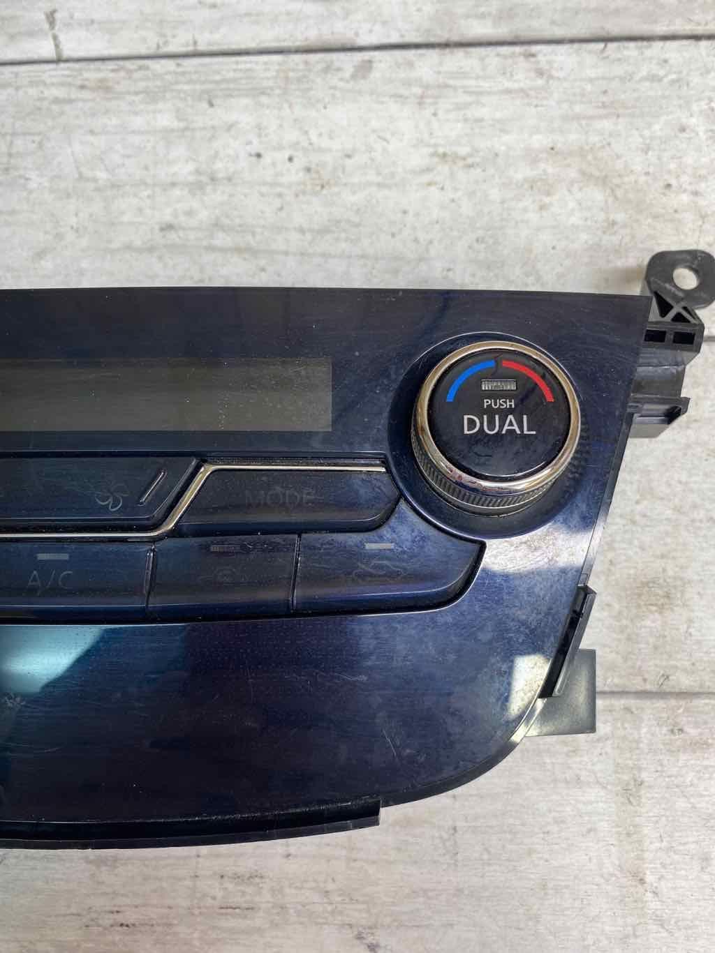 Nissan Murano climate control 17 22 HVAC ac heater control panel OEM