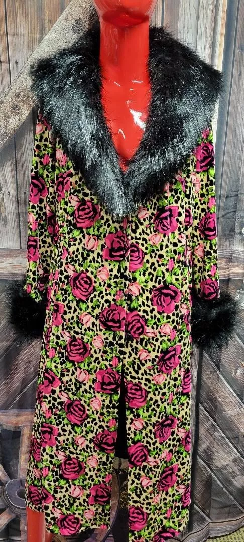 NWT Torrid Betsey Johnson Velvet Coat Leopard Vegan Faux Fur Velvet Size 1
