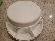 Vintage Tupperware Divided Vegetable and Fruit Chip & Dip Tray w/ Cover & Dip 