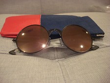 LE SPECS POOLSIDE PUNK LSP1502119 MATTE BLACK SUNGLASSES BRAND NEW WITH CASE