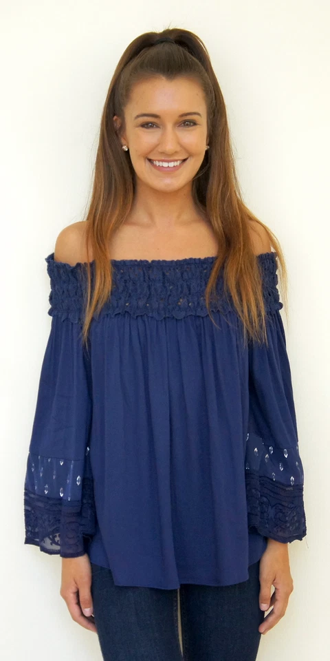 Top túnica Hale Bob con hombros descubiertos recortada de seda | Azul marino o marfil 75CG2229